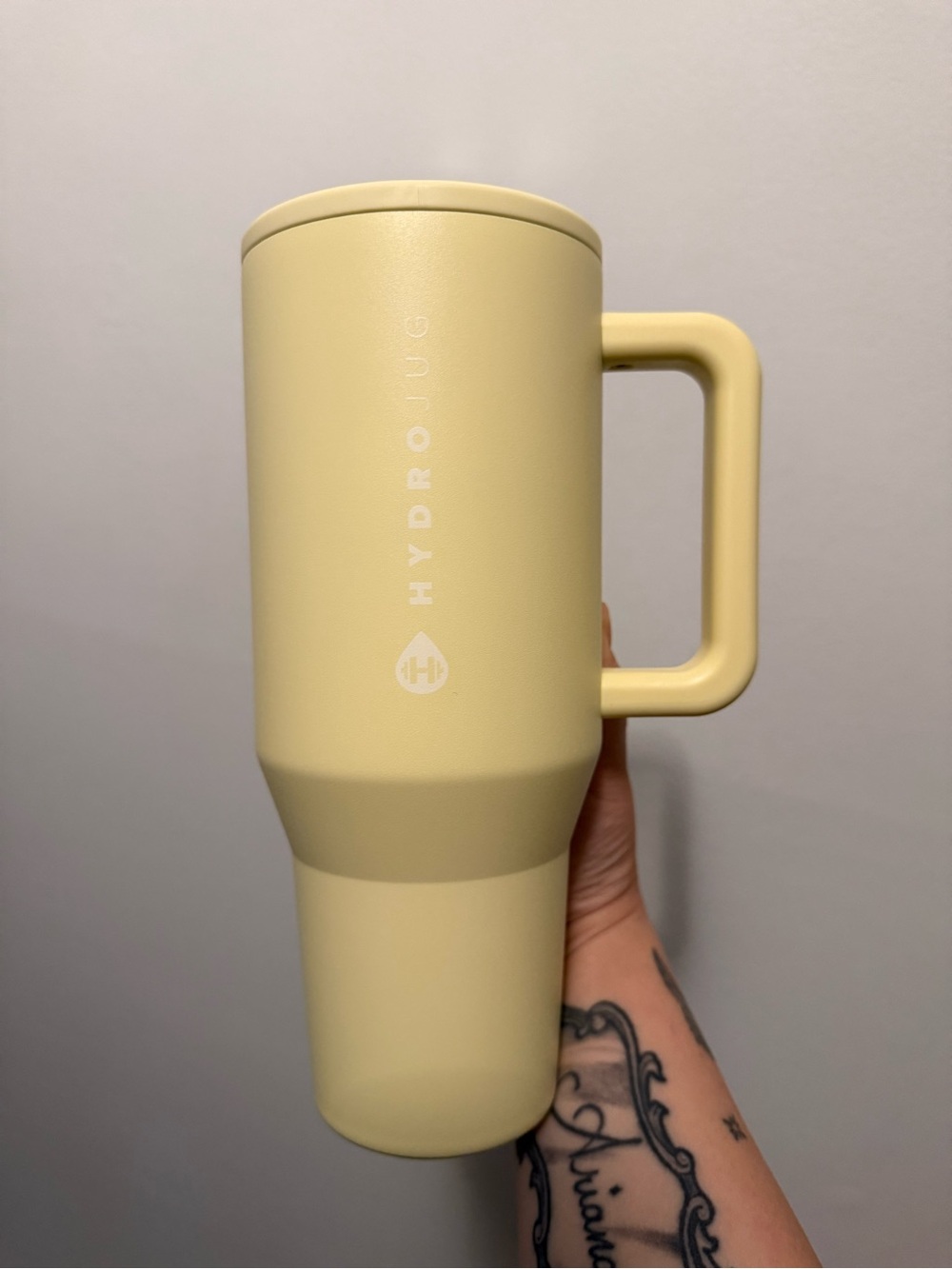 HydroJug 40oz traveler - Butter